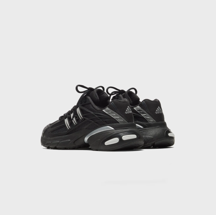 Adidas Sneaker – Triple Black/Silver