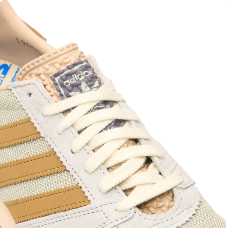 Adidas Retro Runner – Off White/Gold/Black