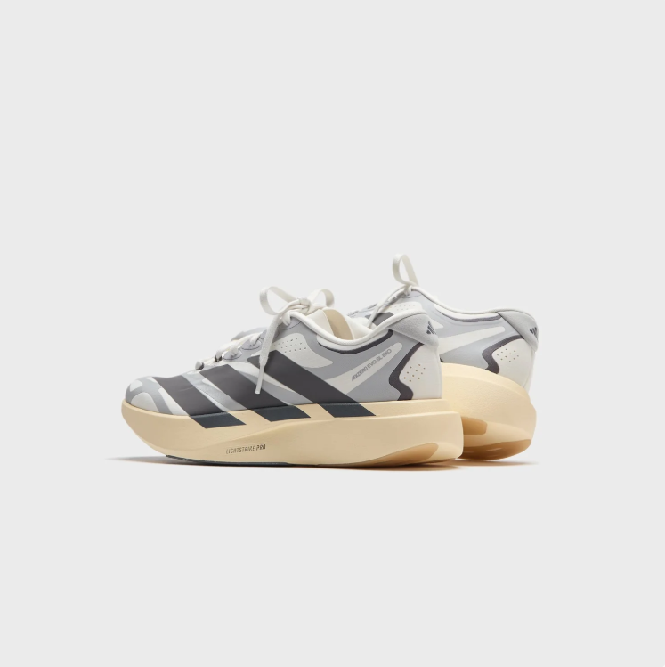 Adidas Running Shoe – Light Grey/Charcoal/Cream